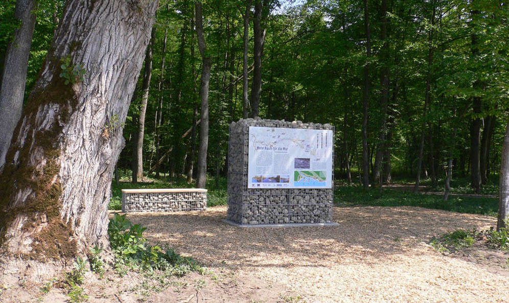 Info-Point: SchAUplatz Geh- u. Radwegbrücke Donnersdorf