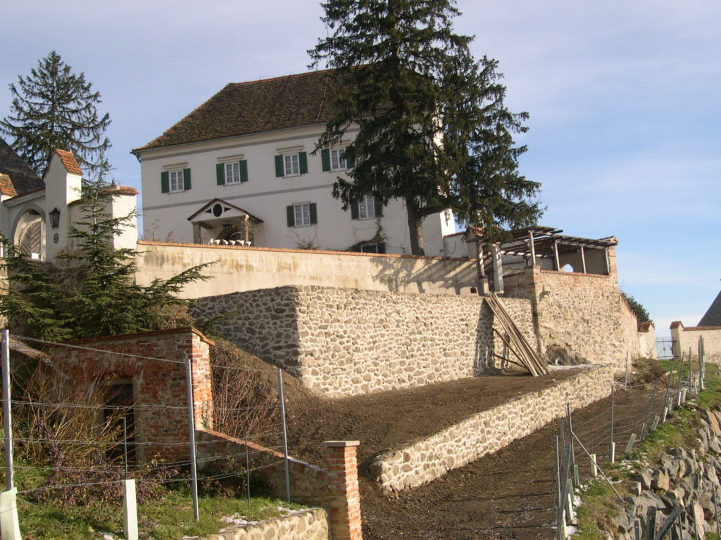 Schloss Kapfenstein Vulkanland