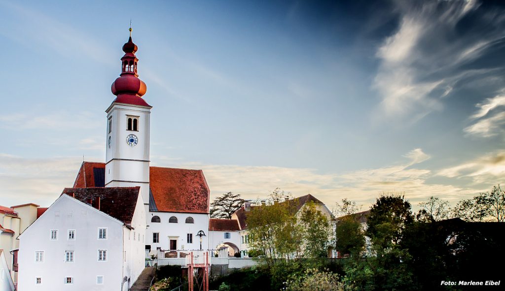 Pfarramt Straden - Kirchenführungen